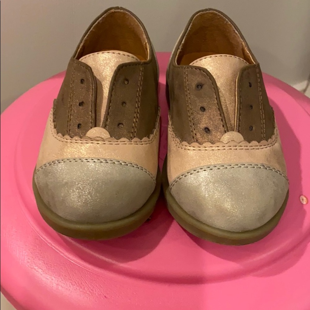 Toddler shoes.